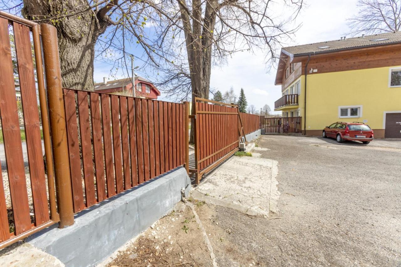 Apartman Theo Veľký Slavkov Eksteriør billede